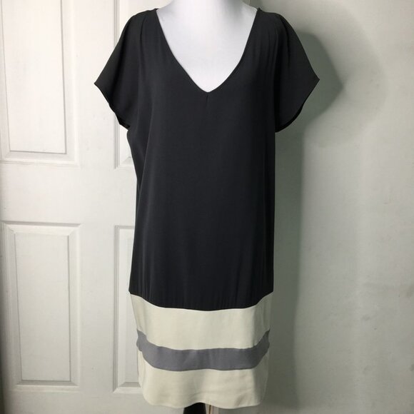 MaxMara Women's Short Sleeve Shift Dress Gray and White Size Medium Color Block - Picture 1 of 16